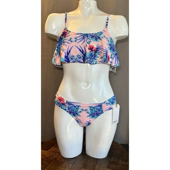 Roxy NWT Pink Hawaiian Flower 2 Piece New Bikini Swimsuit Flutter Top Small - Picture 1 of 16